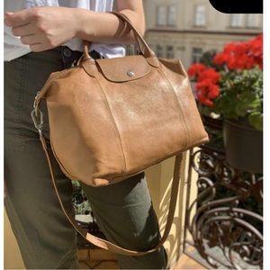 Authentic LONGCHAMP- leather 
Le Pliage Cuir Top Handle M Light Brown-rare